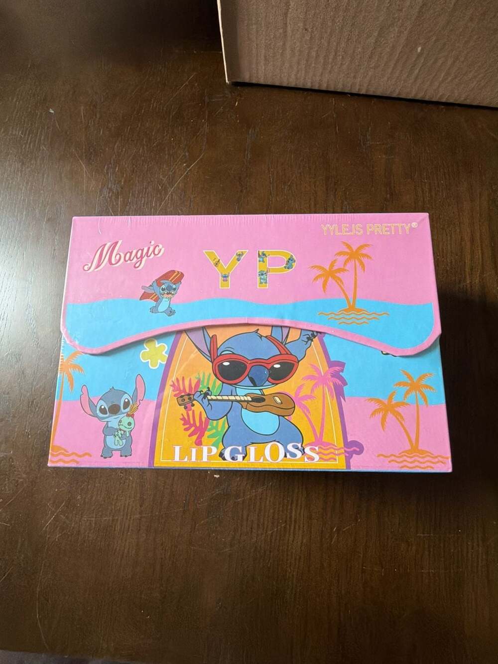 YYLEJS PRETTY Stitch Lip Gloss Set BL-245